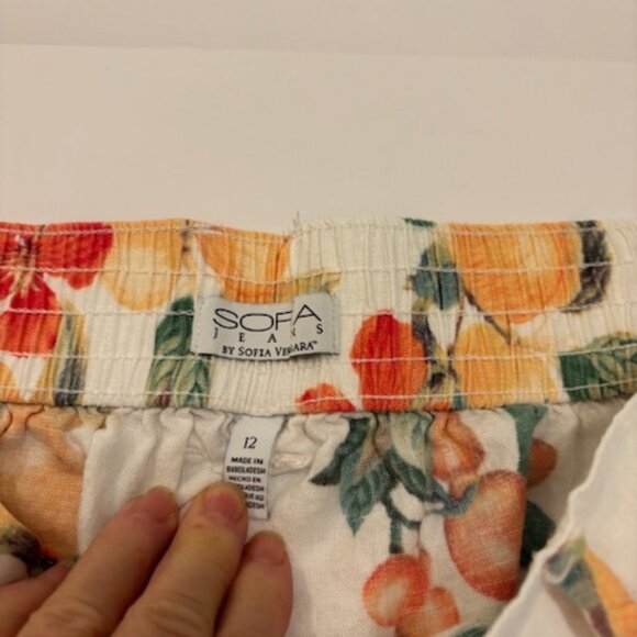 Sofia Jeans Sofia Vergara Linen Blend Trimmed Hem Shorts - Picture 5 of 6